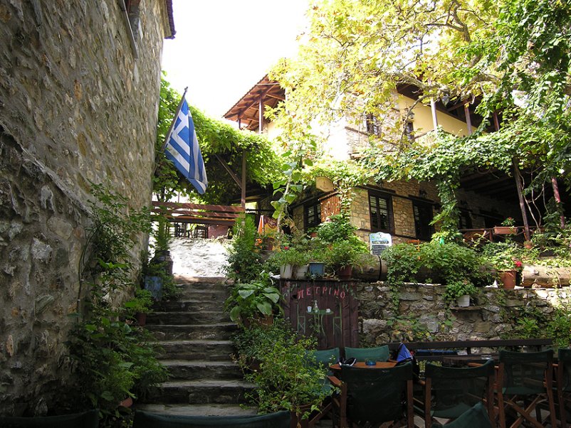 Πλατεία Παλαιού Παντελεήμονα